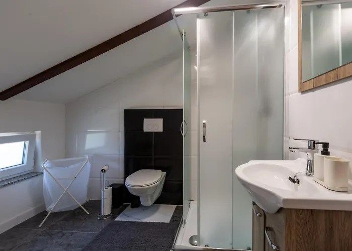 Villa Alina With Pool