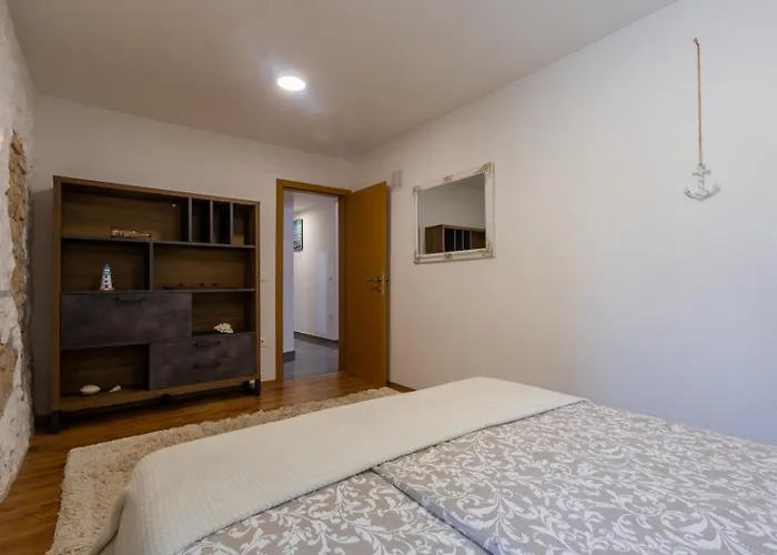 Villa Alina With Pool