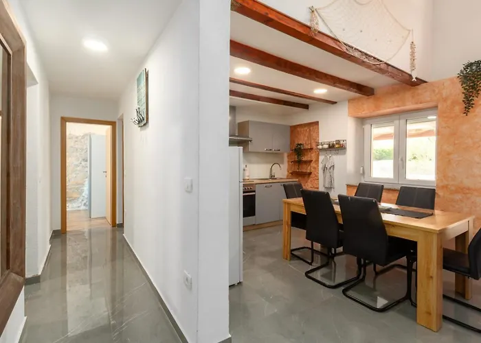 Alina With Pool Villa Savudrija