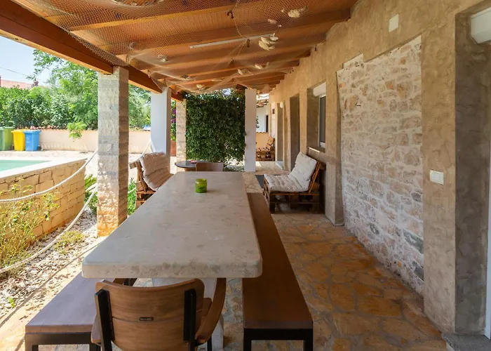 Alina With Pool Savudrija